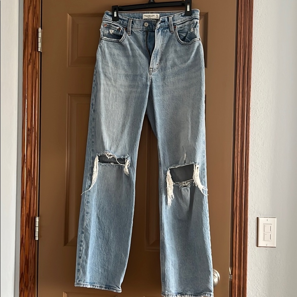 Abercrombie 27/4 regular 90s Relaxed High Rise